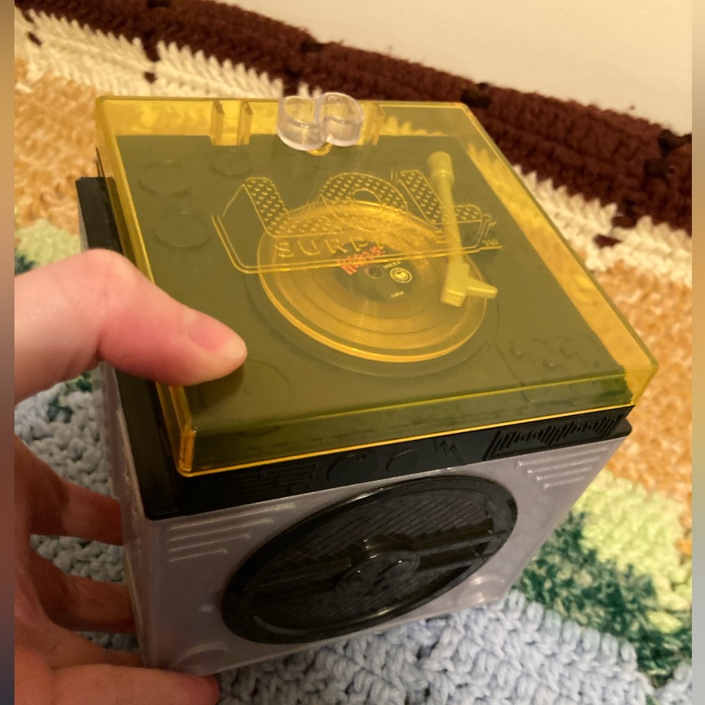 B1G2 - LOL Surprise Remix Roadie Display Box - Untested - Buy 1, Get 2 FREE